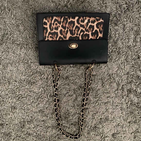 CHEETAH PRINT CROSSBODY BAG - Picture 3 of 5